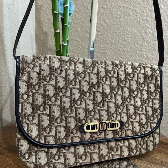 CHRISTIAN DIOR VINTAGE TROTTER SHOULDER BAG - Picture 3 of 16